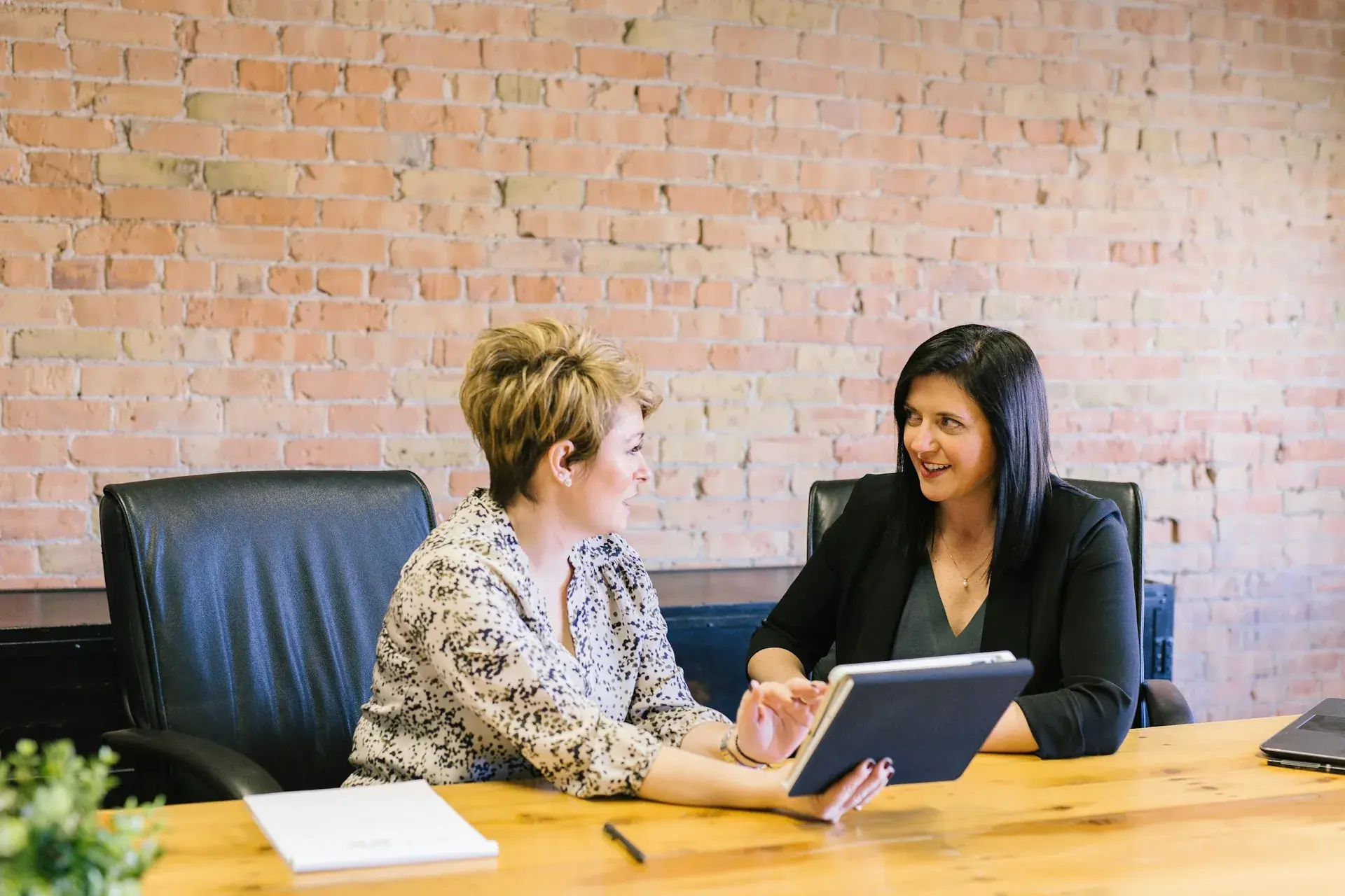 Reducing Cost Per Lead With ChatGPT Ads in Financial Services